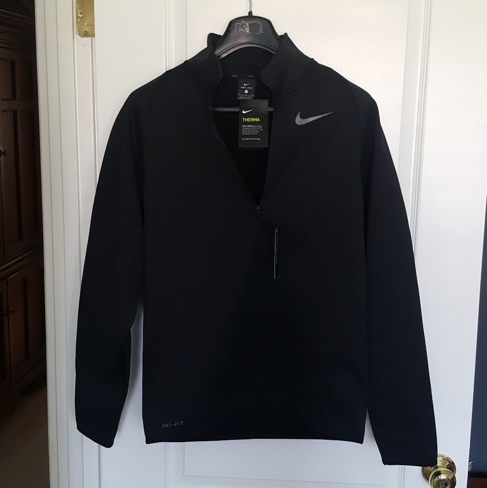 NWT Nike Quarter-Zip Therma Pull Over